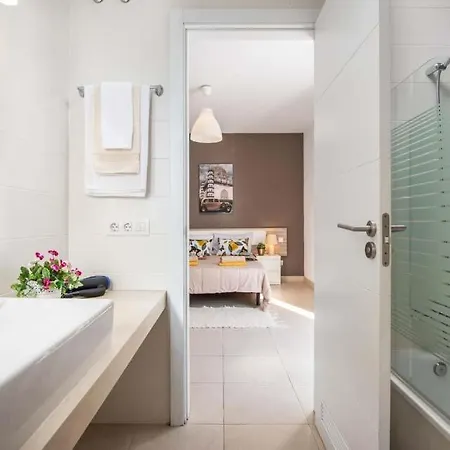 Villa Fanabe Sleeps 8 With Pool Air Con And Wifi Costa Adeje (Tenerife)